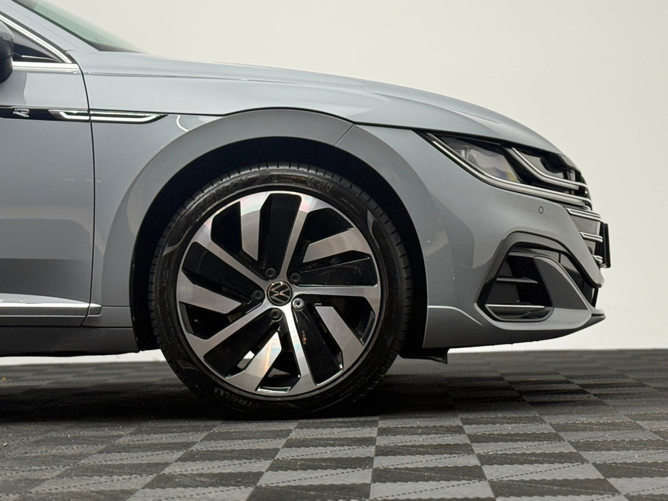 2024 Volkswagen Arteon R-LINE 1.4 TSI PHEV DSG *PAN ROOF* €45,990