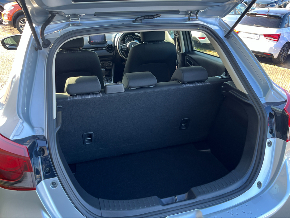 2020 Mazda Mazda2 - image 8