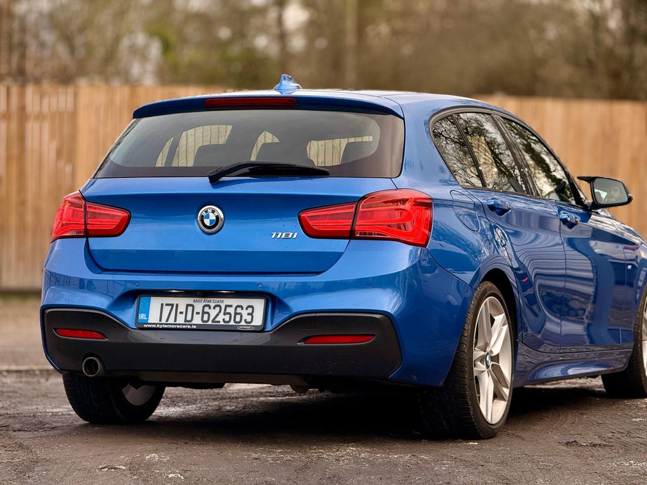 2017 BMW M1 - image 17