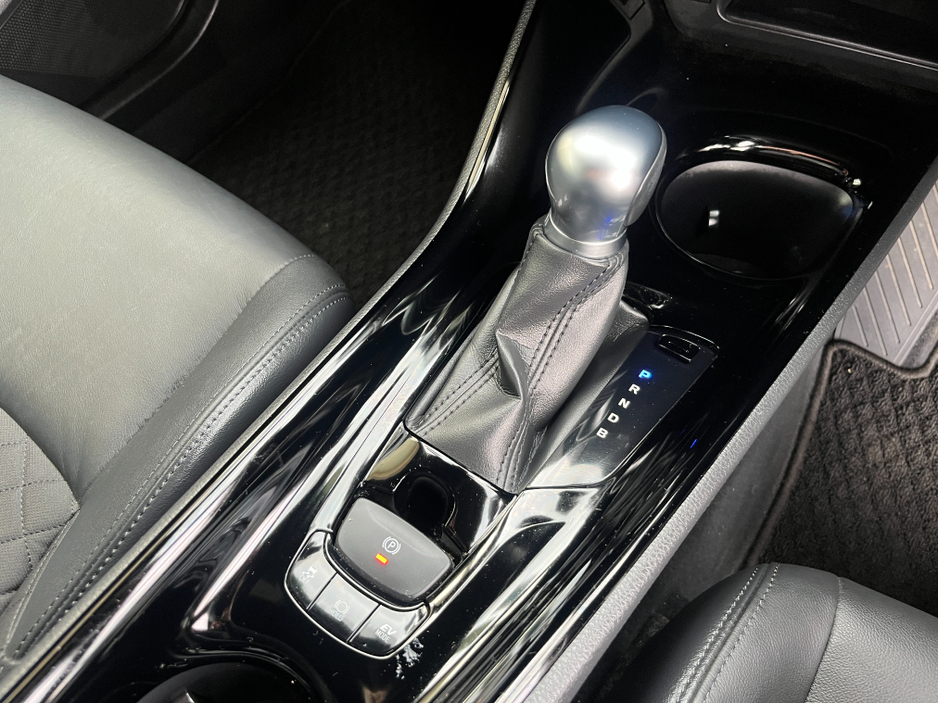 2021 Toyota C-HR - image 15