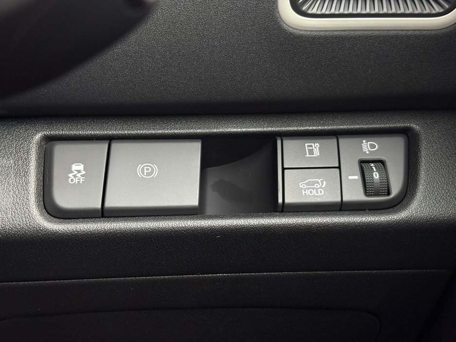 2026 Kia EV5 - image 40