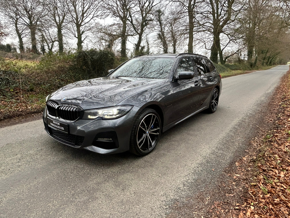 2021 BMW 3 Series  €28,850