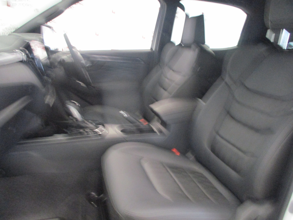 2026 Isuzu D-MAX - image 21