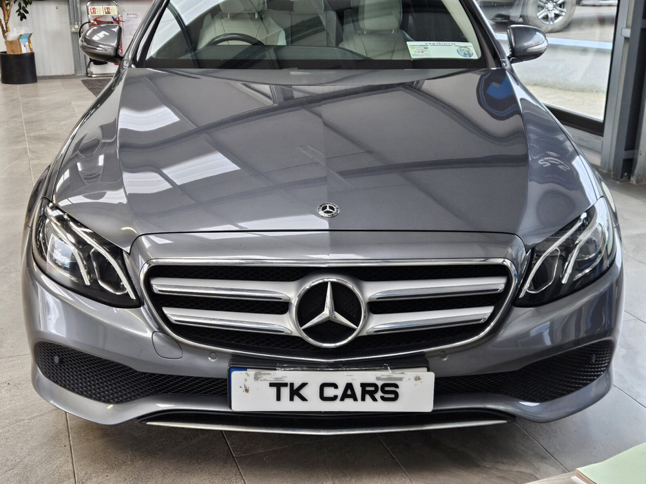 2018 Mercedes-Benz E Class - image 4