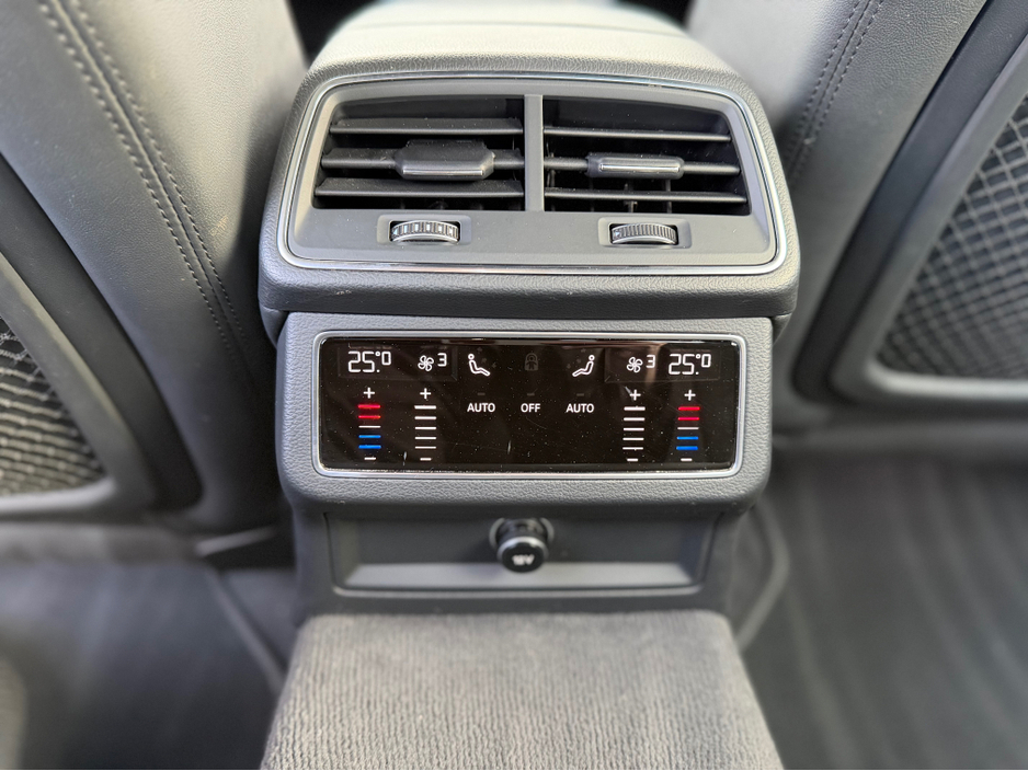 2019 Audi A6 - image 36