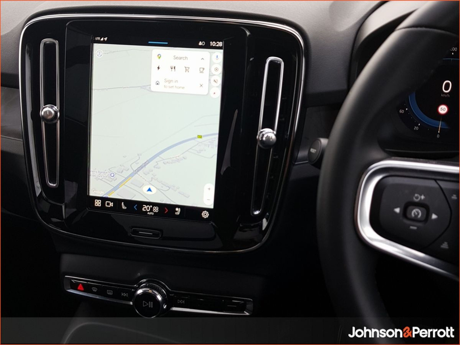 2025 Volvo EX40 82 kWh Extended Range Electric Ultra €49,900