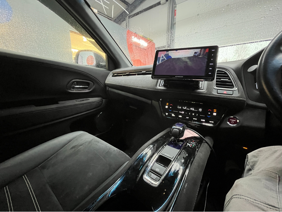 2017 Honda Vezel €16950 2017 HONDA VEZEL RS HYBRID SENSING 1.5 AUTOMATIC / CRUISE CONTROL / REVERSE CAMERA / HEATED SEATS / PADDLE SHIFTERS €16,950