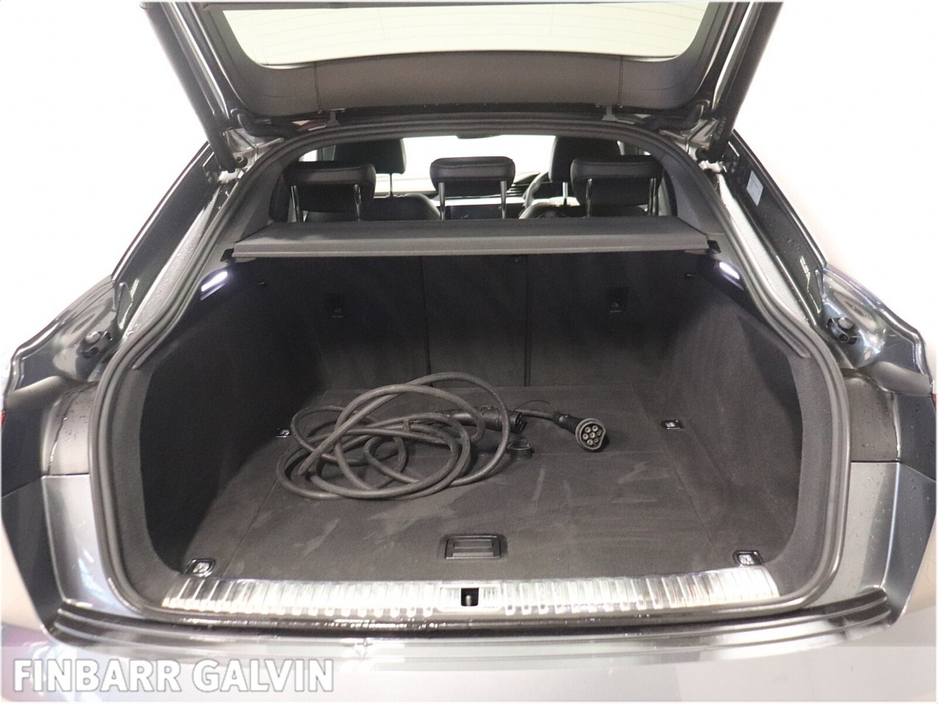 2022 Audi e-tron 55 quattro S Line