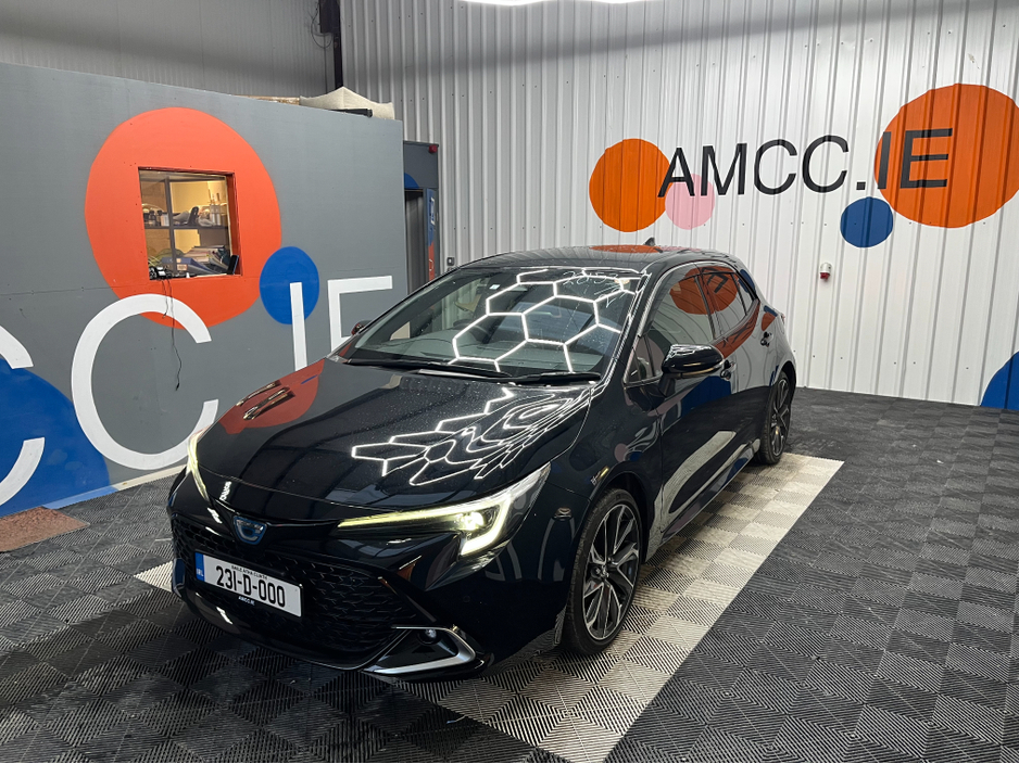 2023 Toyota Corolla - image 5