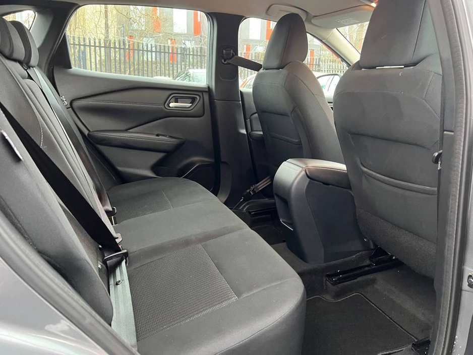 2023 Nissan Qashqai SV 1.3 // FULL SERVICE HISTORY // VERY LOW MILEAGE // APPLE CARPLAY €26,900