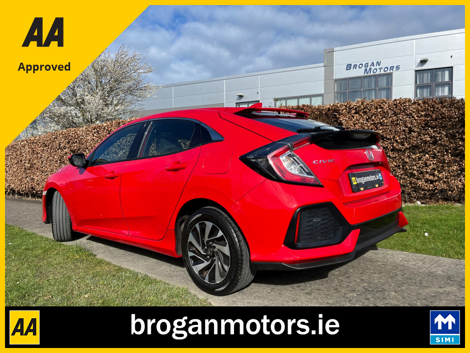 2019 Honda Civic - image 7