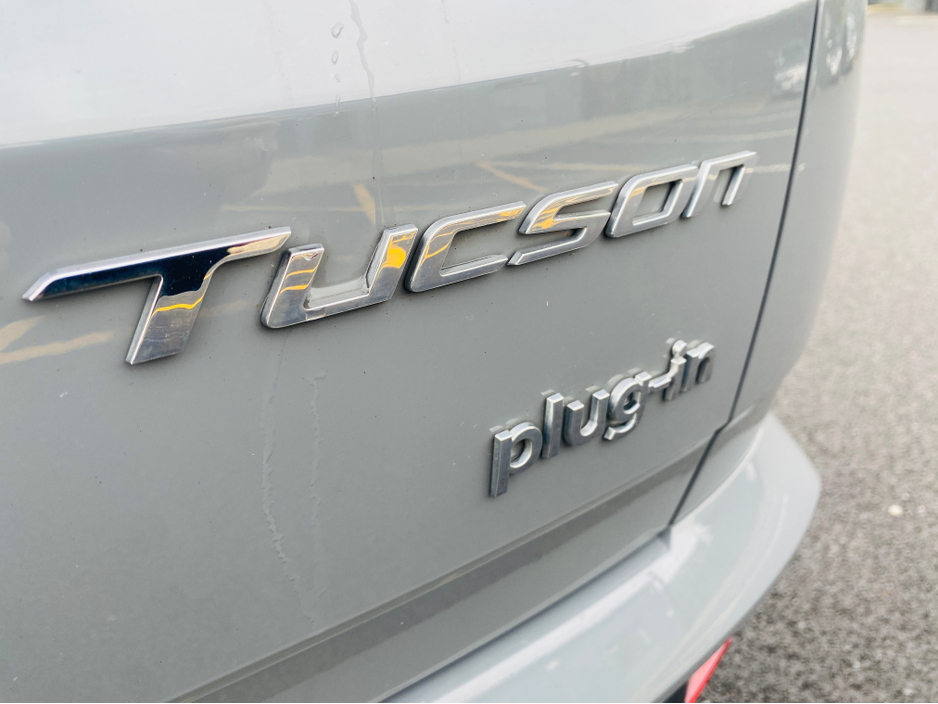 2023 Hyundai Tucson - image 12