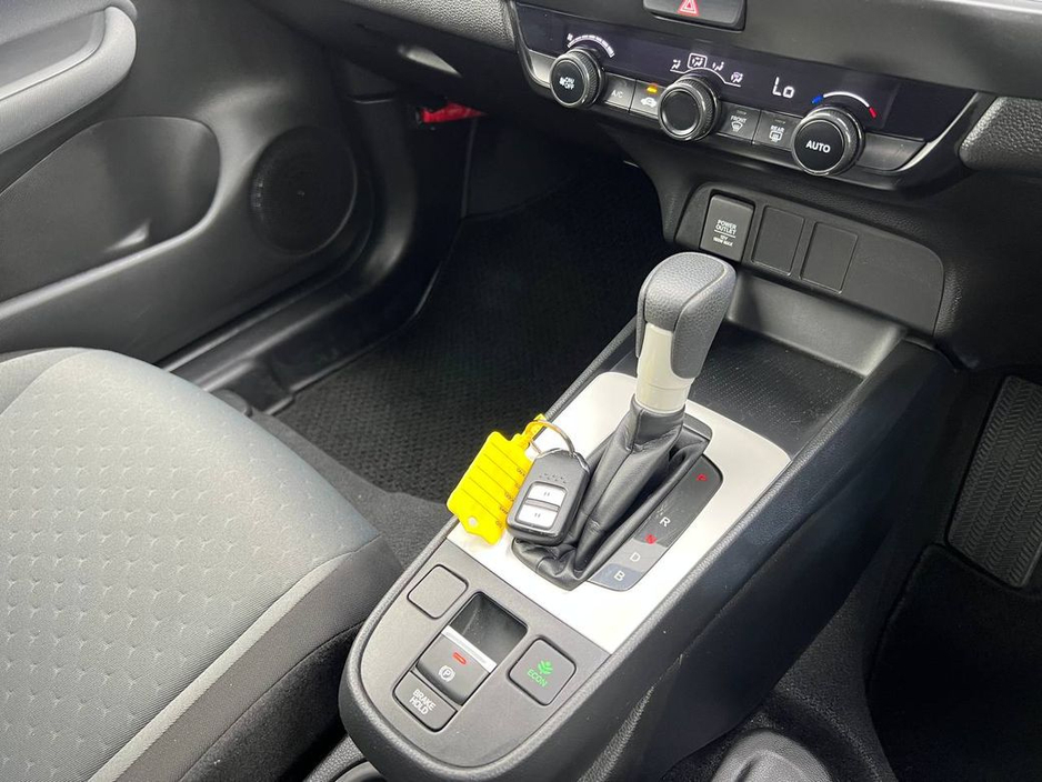 2023 Honda Fit - image 11