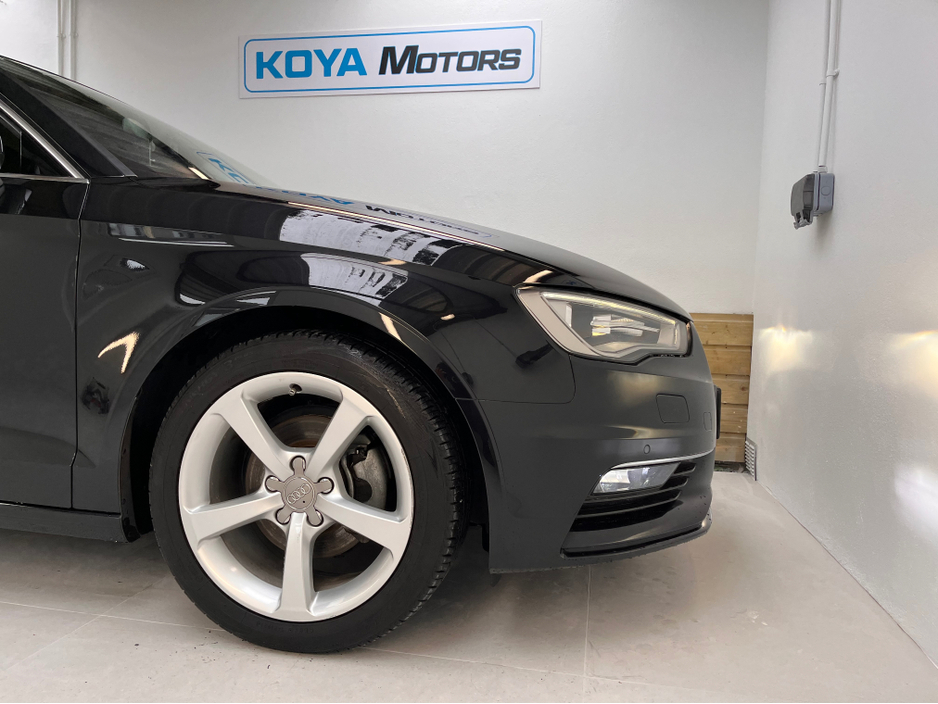 2014 Audi A3 Saloon - image 17