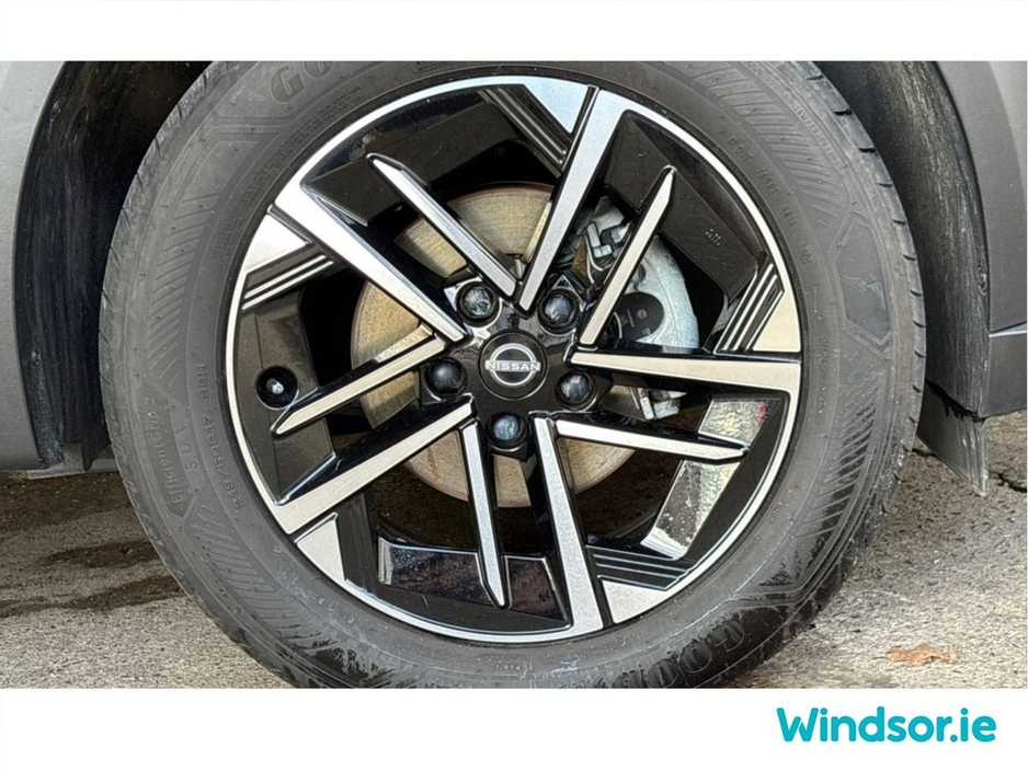 2025 Nissan Juke - image 16