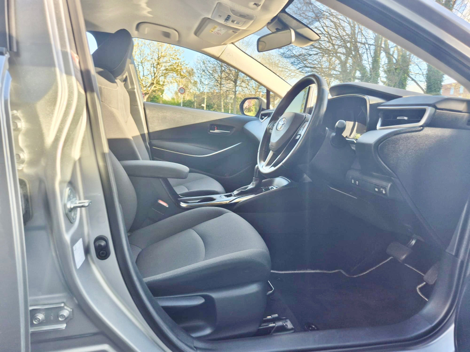 2022 Toyota Corolla - image 14