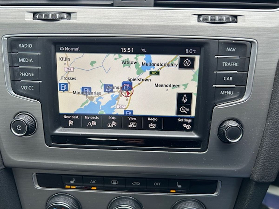 2016 Volkswagen Golf - image 15