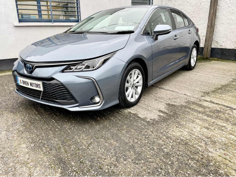 2024 Toyota Corolla LUNA SALOON 4DR AUTO 1.8 PETROL/ELECTRIC SELF CHARGING HYBRID €27,950
