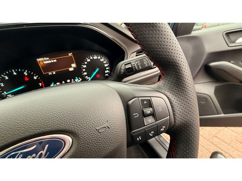 2024 Ford Focus - image 12