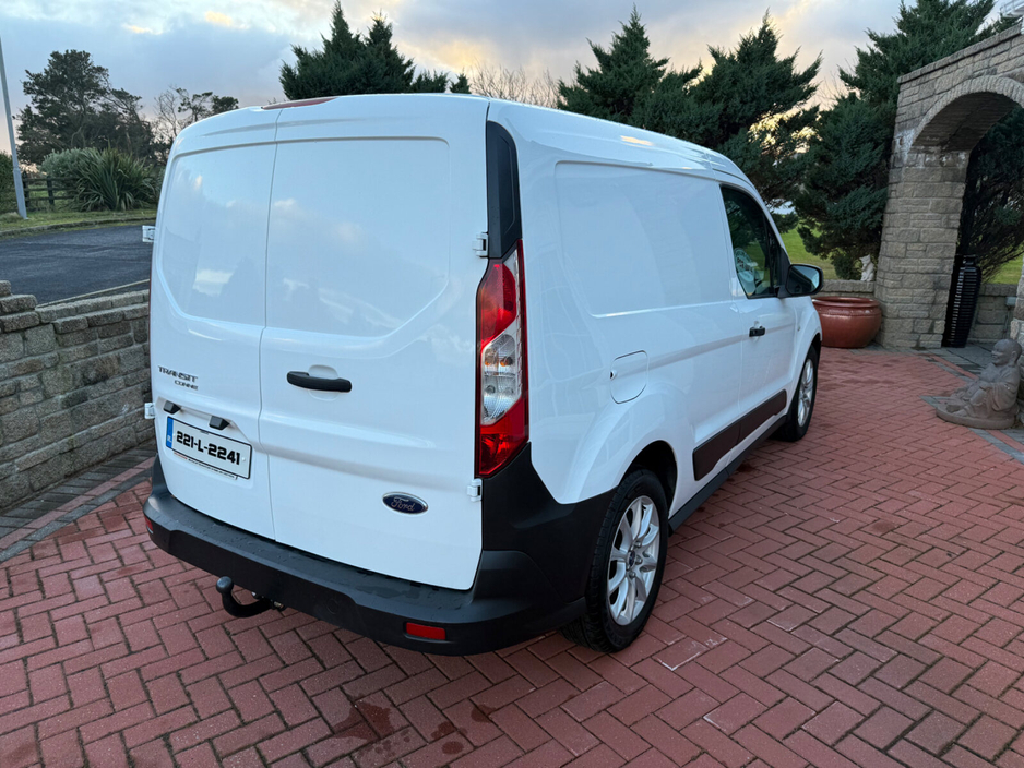 2022 Ford Transit Connect  €14,995