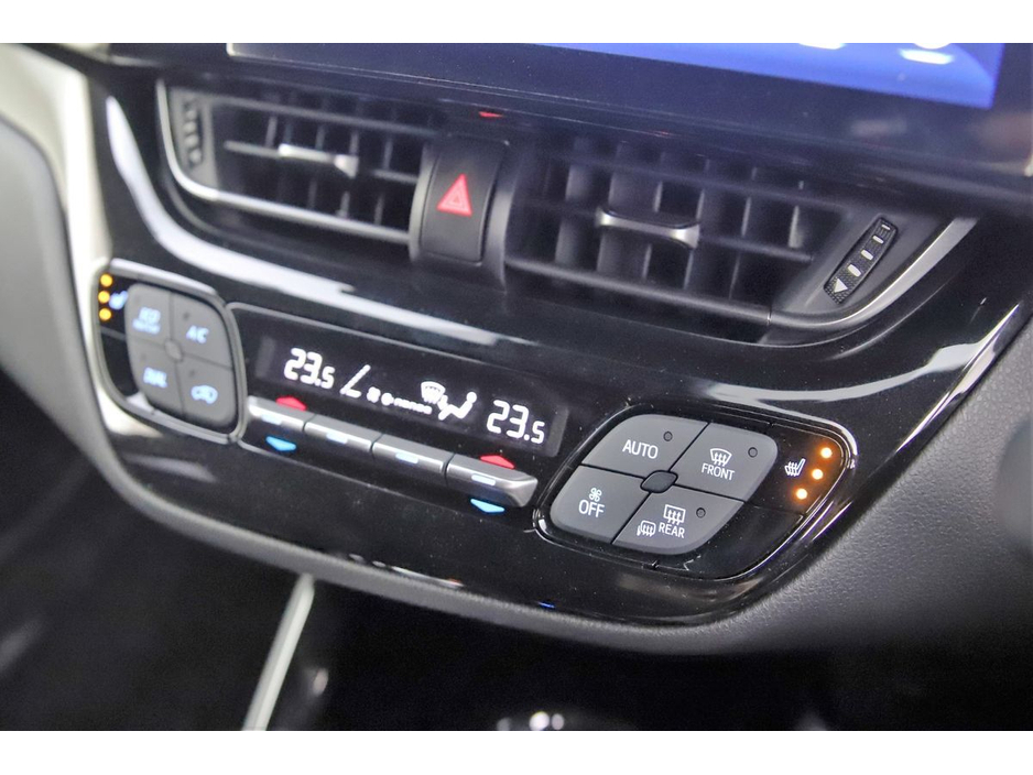 2017 Toyota C-HR - image 21