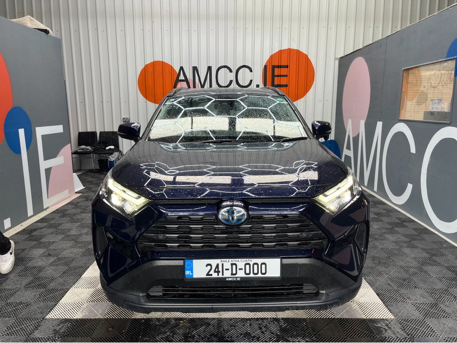 2024 Toyota Rav4 - image 6