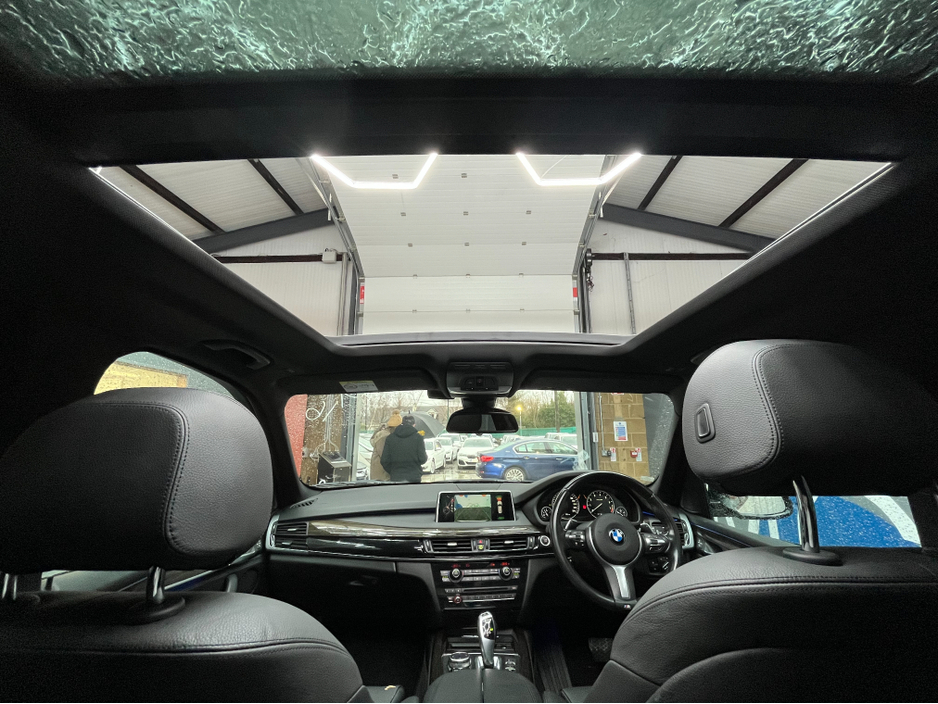 2016 BMW X5 €29950! 2016 BMW X5 XDRIVE 40E M-SPORT 2.0 AUTOMATIC / CRUISE CONTROL / REVERSE CAMERA / ELECTRIC MEMORY & HEATED SEATS / PADDLE SHIFTERS / PANORAMIC SUNROOF / HEATED REAR SEATS €29,950