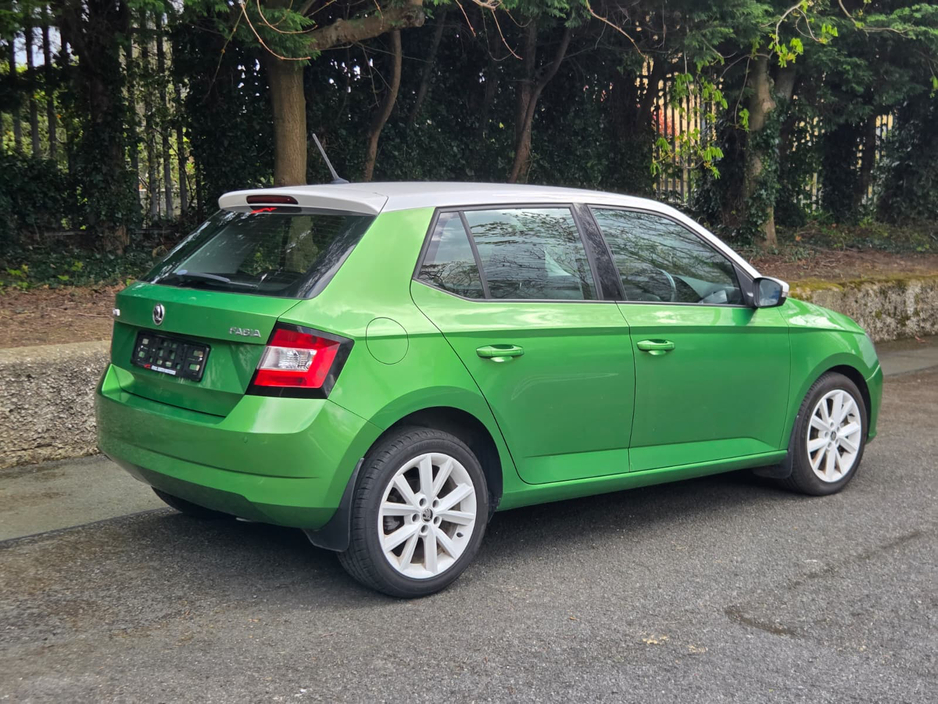 2017 Skoda Fabia - image 5