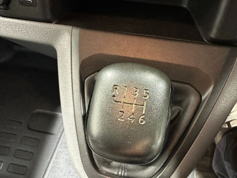 2020 Opel Vivaro LWB Twin Sliding Doors 1.5 Diesel €14,800