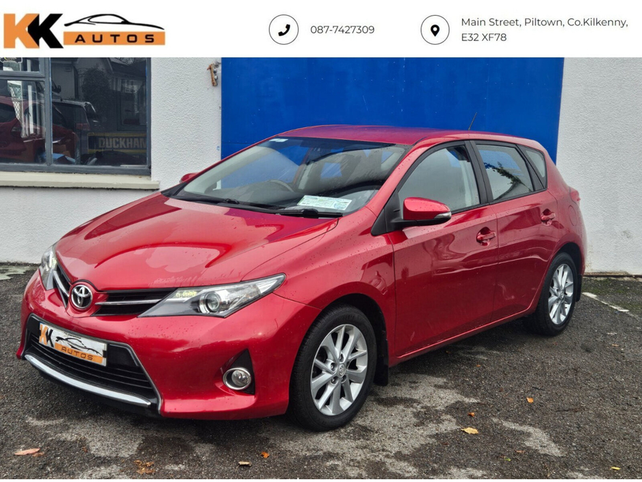 2015 Toyota Auris D-4D 90 (1.4) 5Dr Aura €8,950