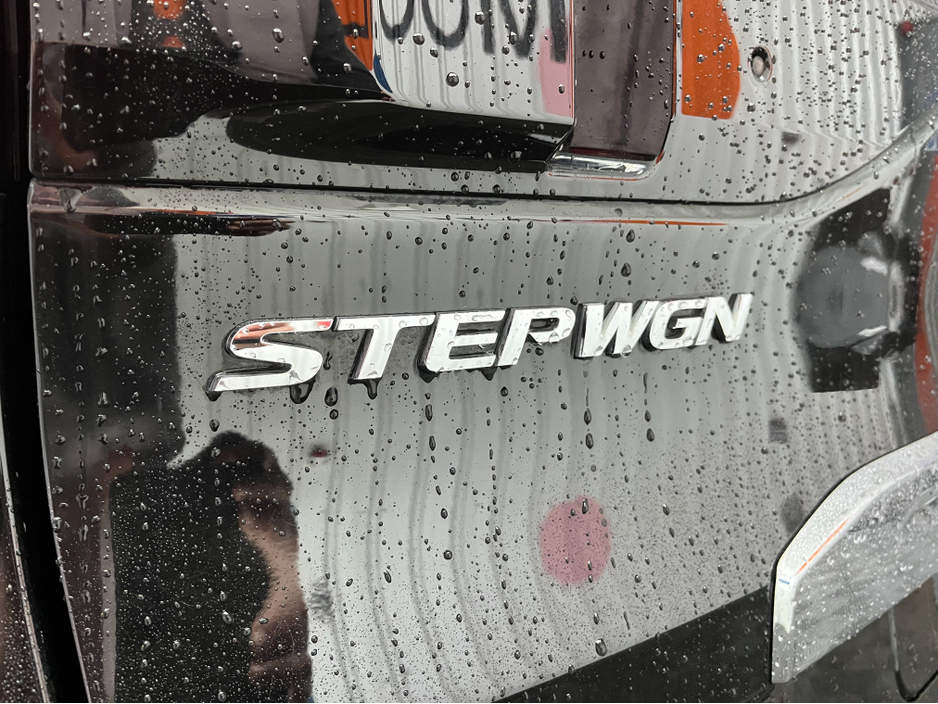 2020 Honda Stepwagon €28950 2020 HONDA STEPWAGON EHEV G SPADA SENSING 2.0 AUTOMATIC / CRUISE CONTROL / REVERSE CAMERA / AUTOMATIC DOORS / 7 SEATS €28,950