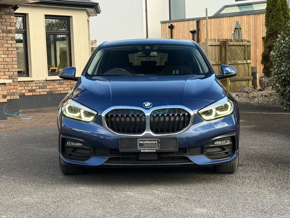 2021 BMW 1 Series - image 2
