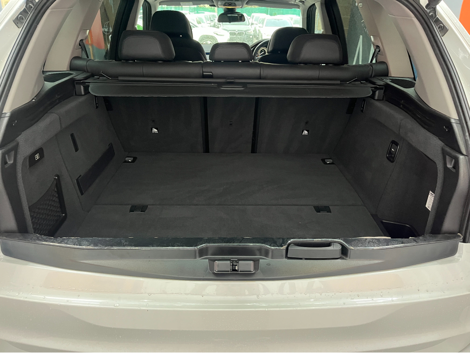2016 BMW X5 - image 11