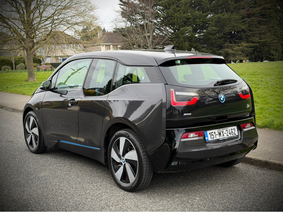 2015 BMW i3 - image 7