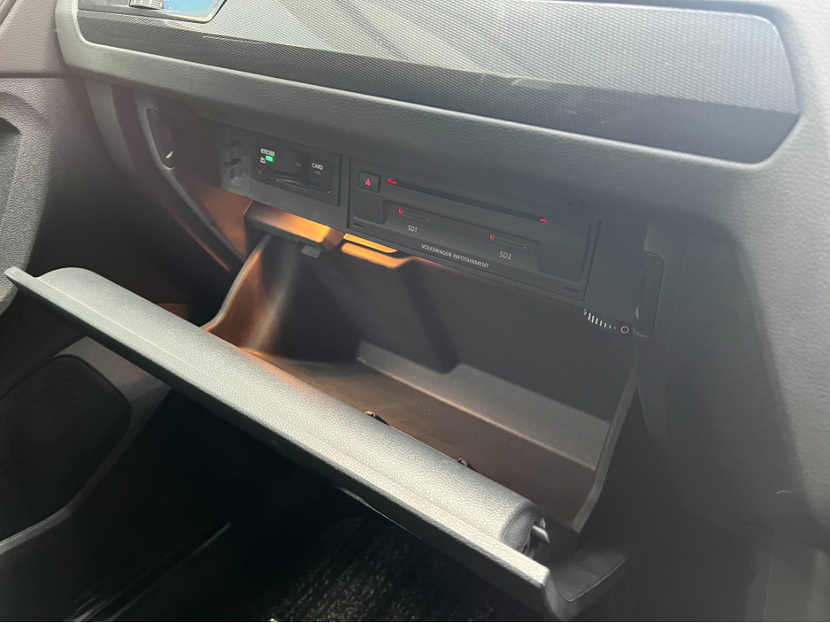 2019 Volkswagen Tiguan - image 19