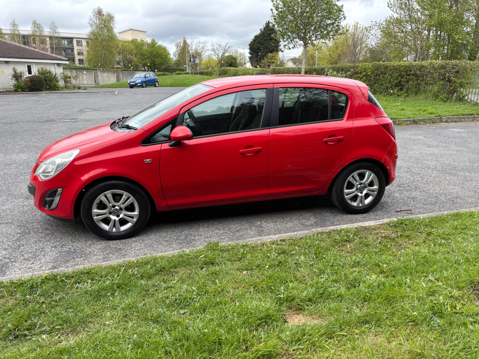 2011 Opel Corsa - image 5