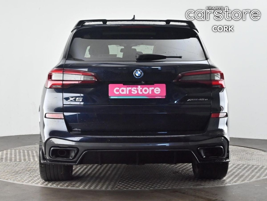 2022 BMW X5 - image 4