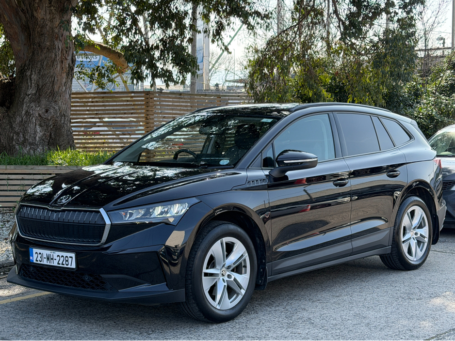 2023 Skoda Enyaq - image 2