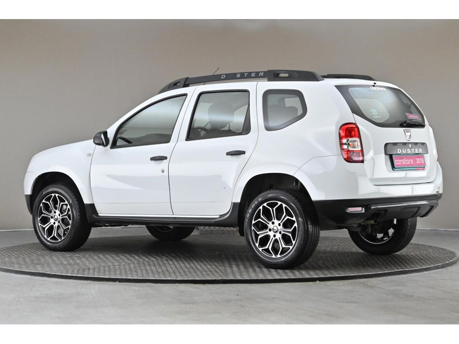 2018 Dacia Duster - image 6