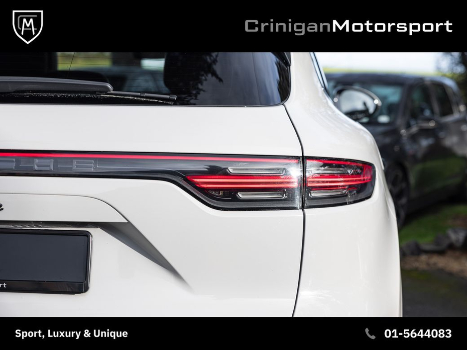 2020 Porsche Cayenne - image 14