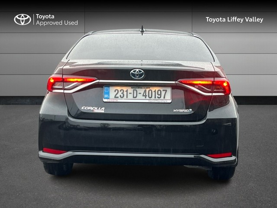 2023 Toyota Corolla COROLLA LUNA SPORT HYBRID SALOON €29,950