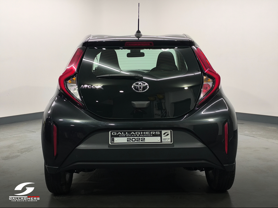 2022 Toyota Aygo (222) AYGO X PULSE 1.0 PETROL €13,995
