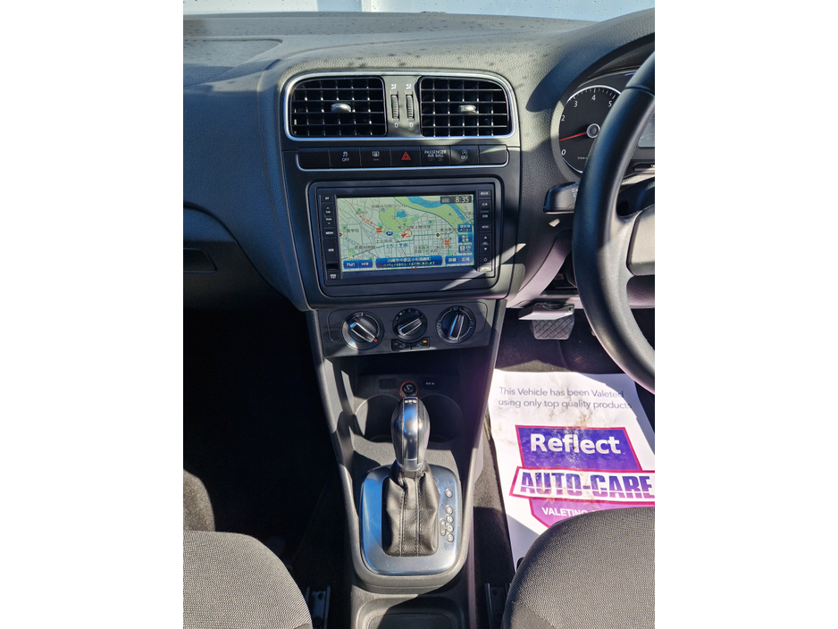 2013 Volkswagen Polo - image 17