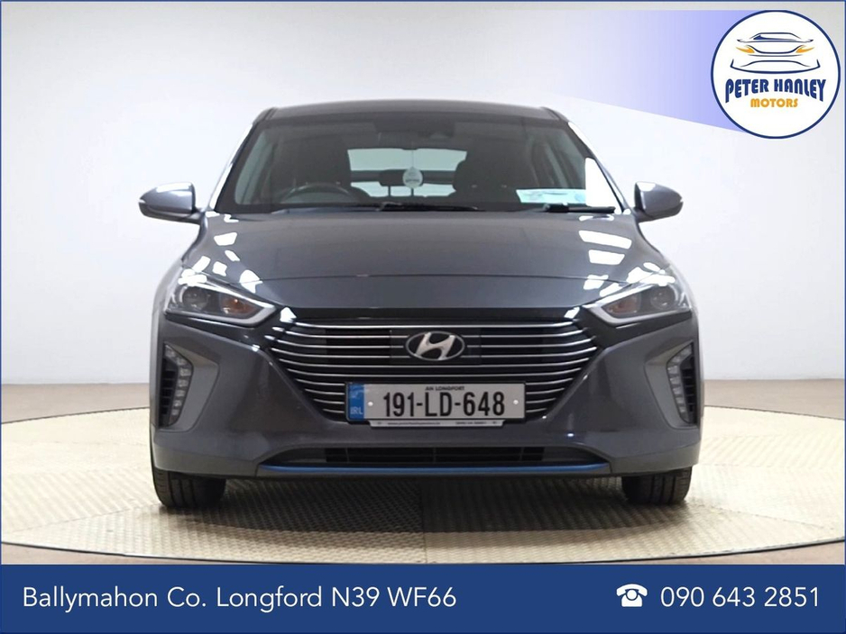 2019 Hyundai Ioniq - image 2