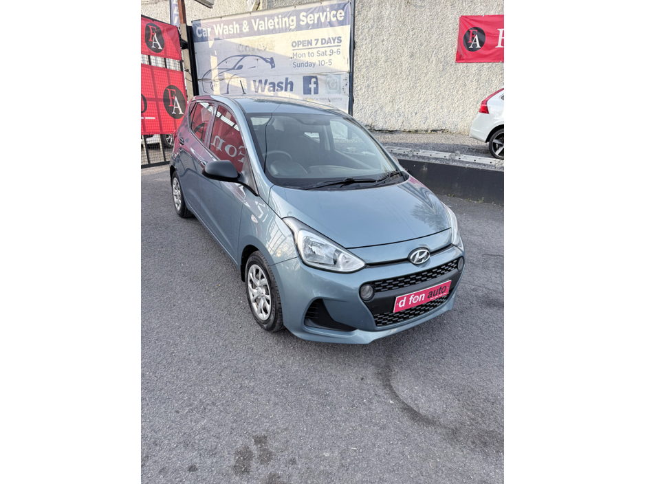 2017 Hyundai i10 - image 6