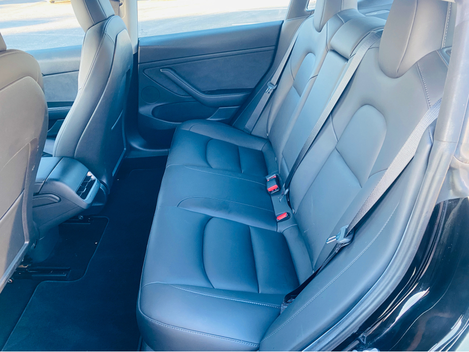 2021 Tesla Model 3 - image 21