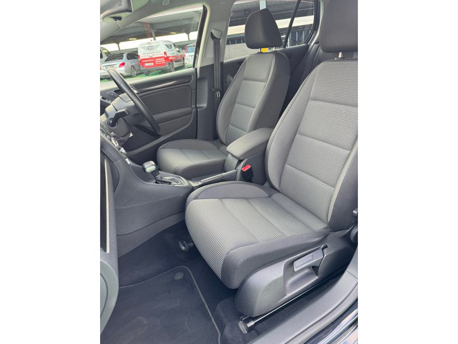 2010 Volkswagen Golf  €7,950