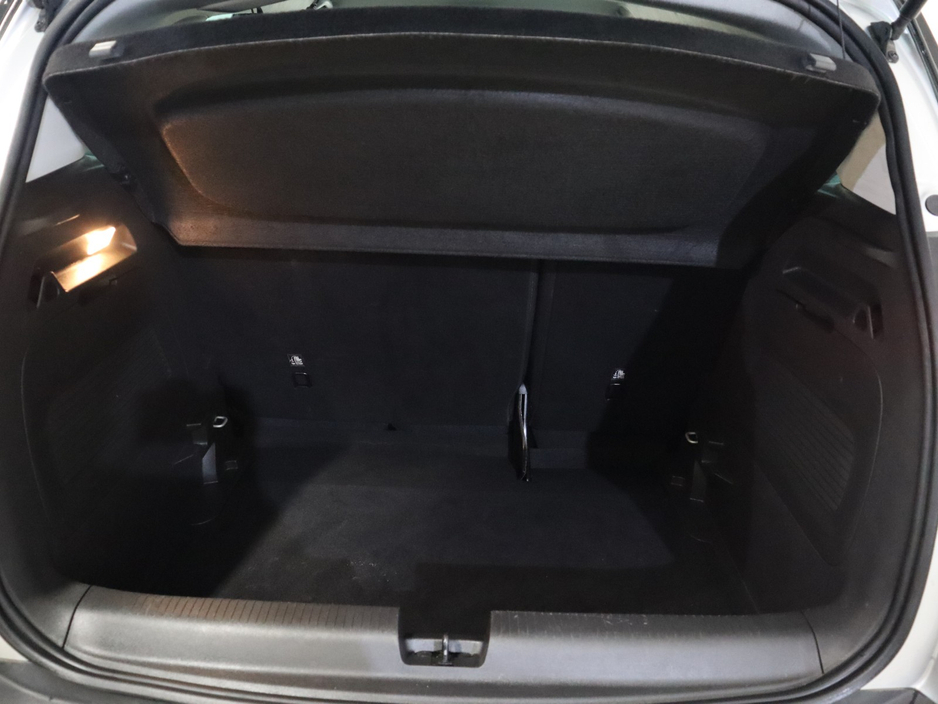 2023 Opel Crossland X - image 26