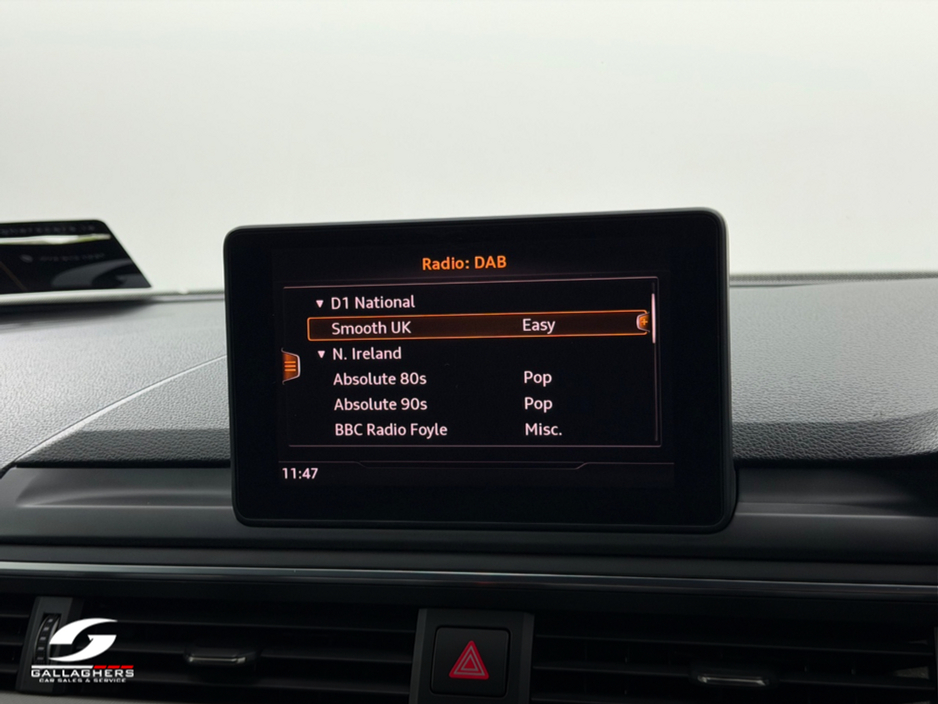 2016 Audi A4 - image 29