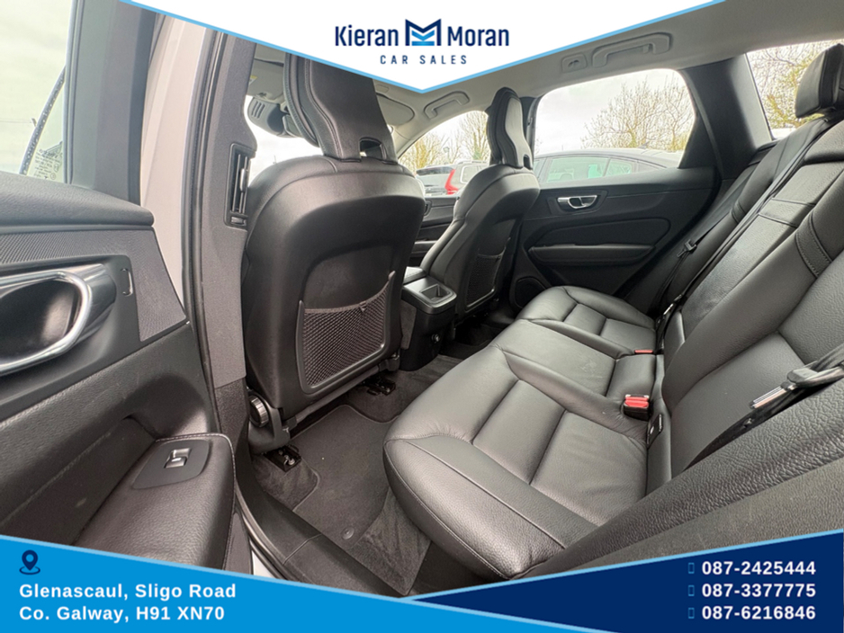 2018 Volvo XC60 - image 15
